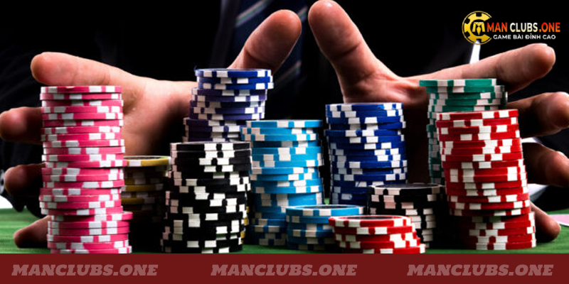 Học quản lý ngân sách khi chơi poker tournament